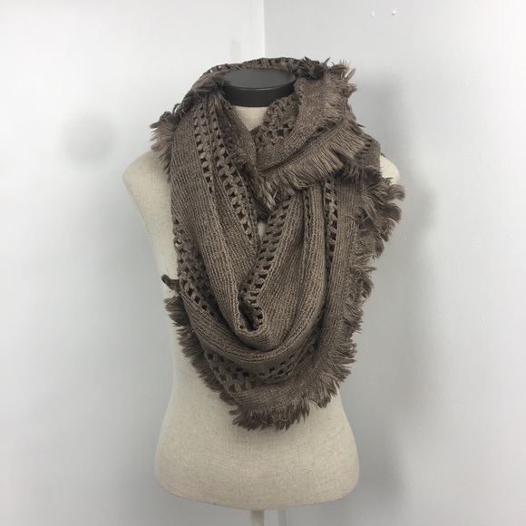 ⭐️Target wrap around SCARF - Picture 5 of 6